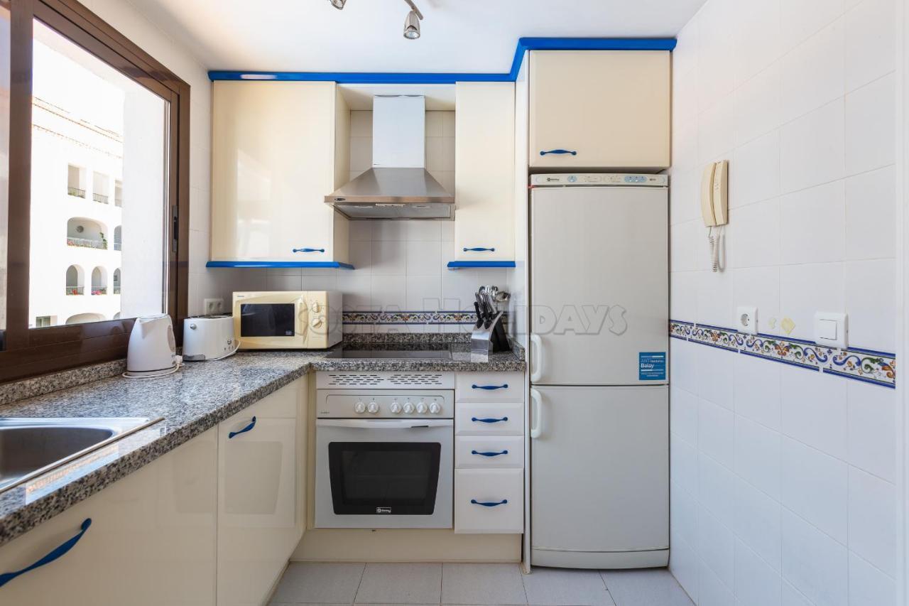 Marina Real 425 Apartman Manilva Kültér fotó