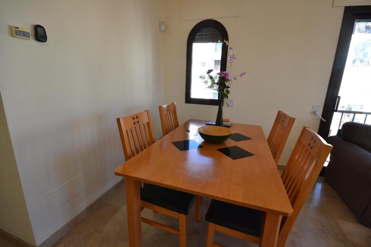 Marina Real 425 Apartman Manilva Kültér fotó